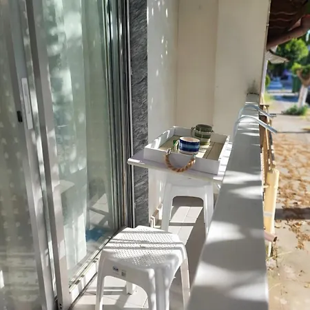 Διαμέρισμα тюркоаз Ασπροβάλτα